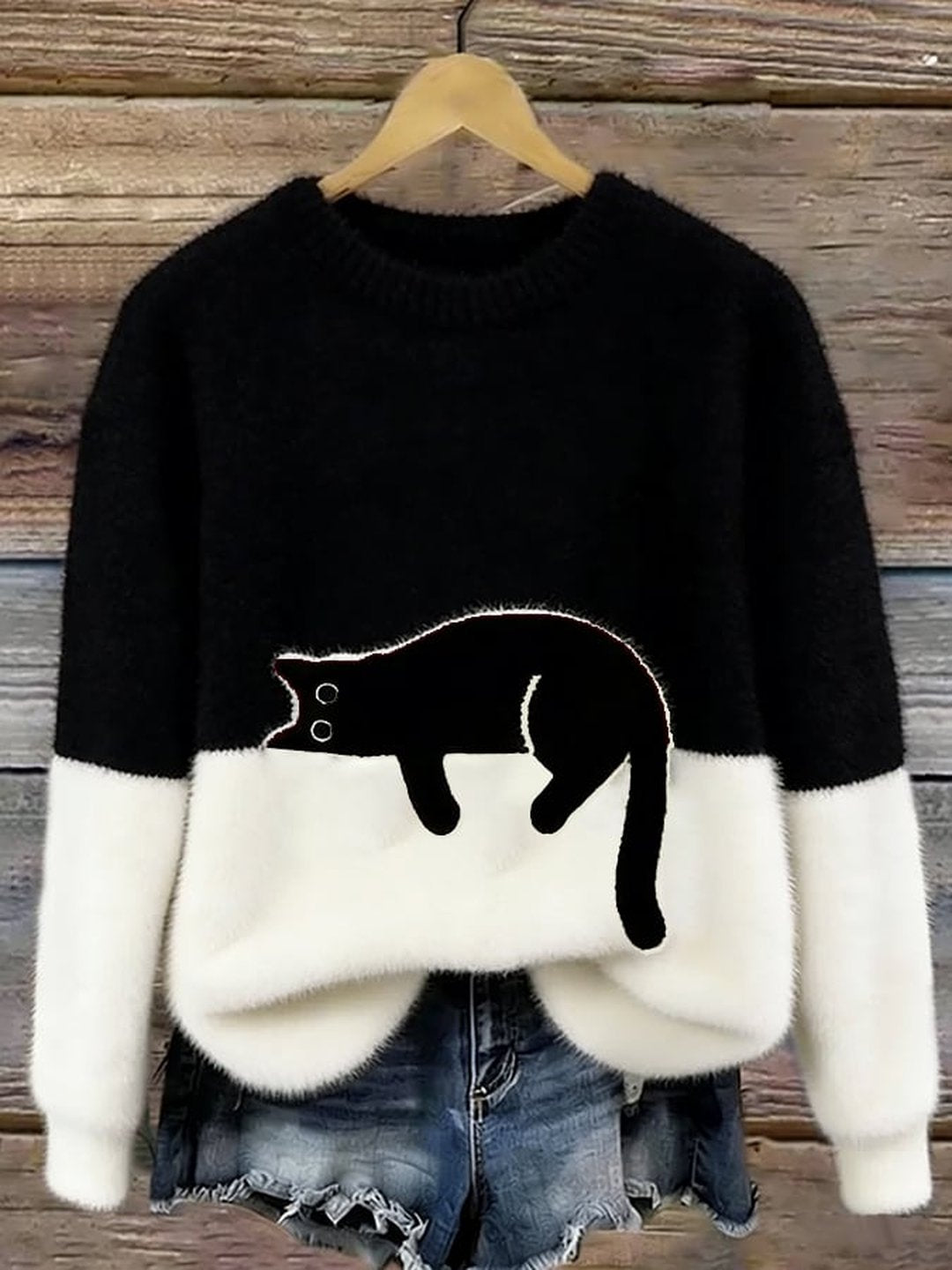 Women's Soft Knit Cat Print Pullover Sweater Oversized Fit