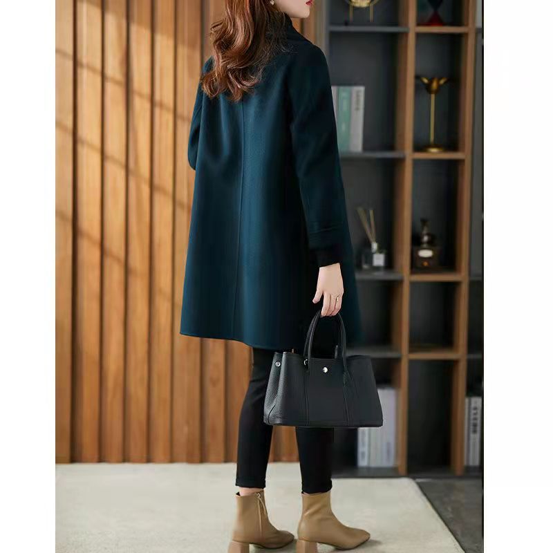 Relaxed Mid-Length Coat