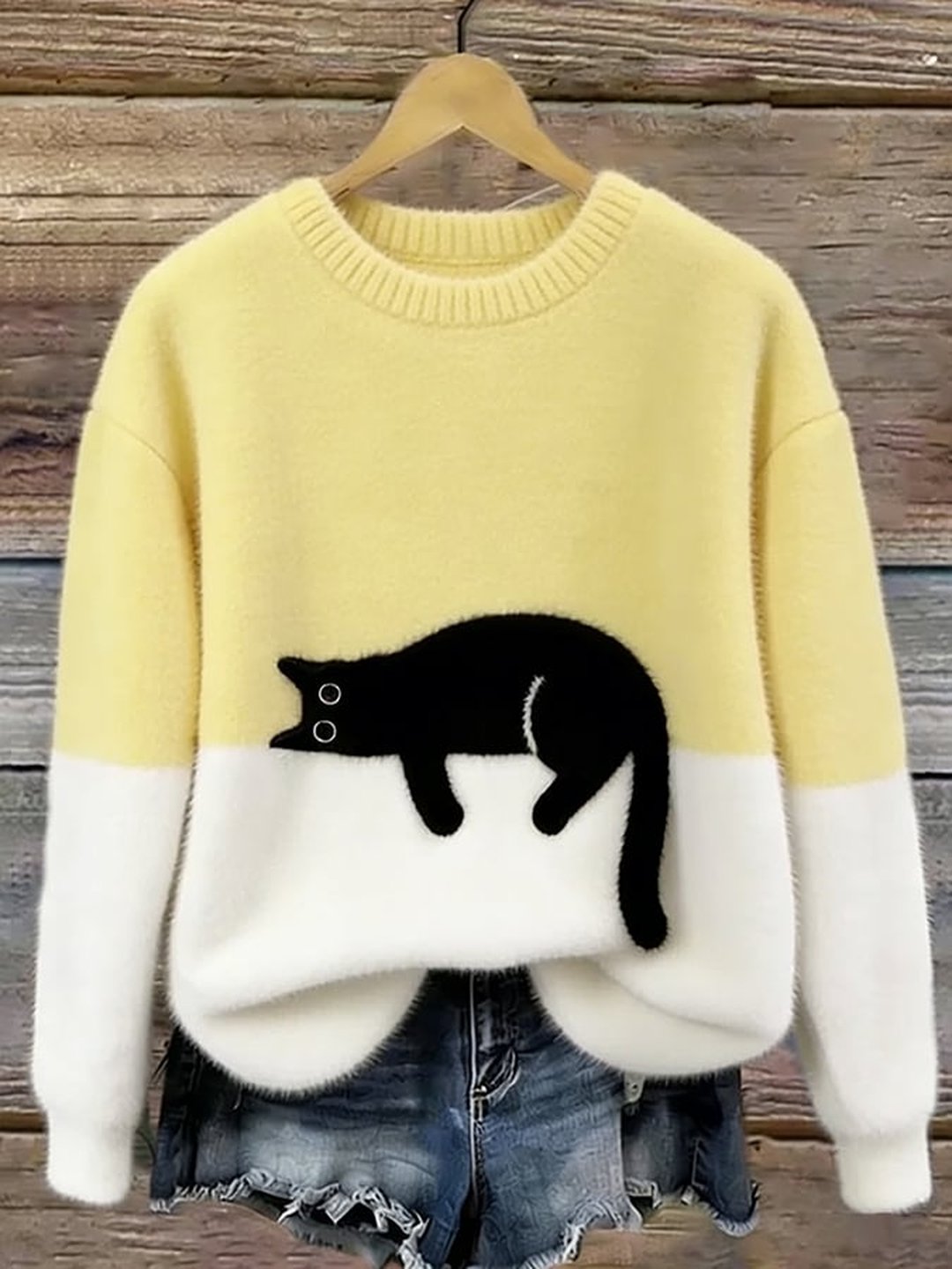 Women's Soft Knit Cat Print Pullover Sweater Oversized Fit