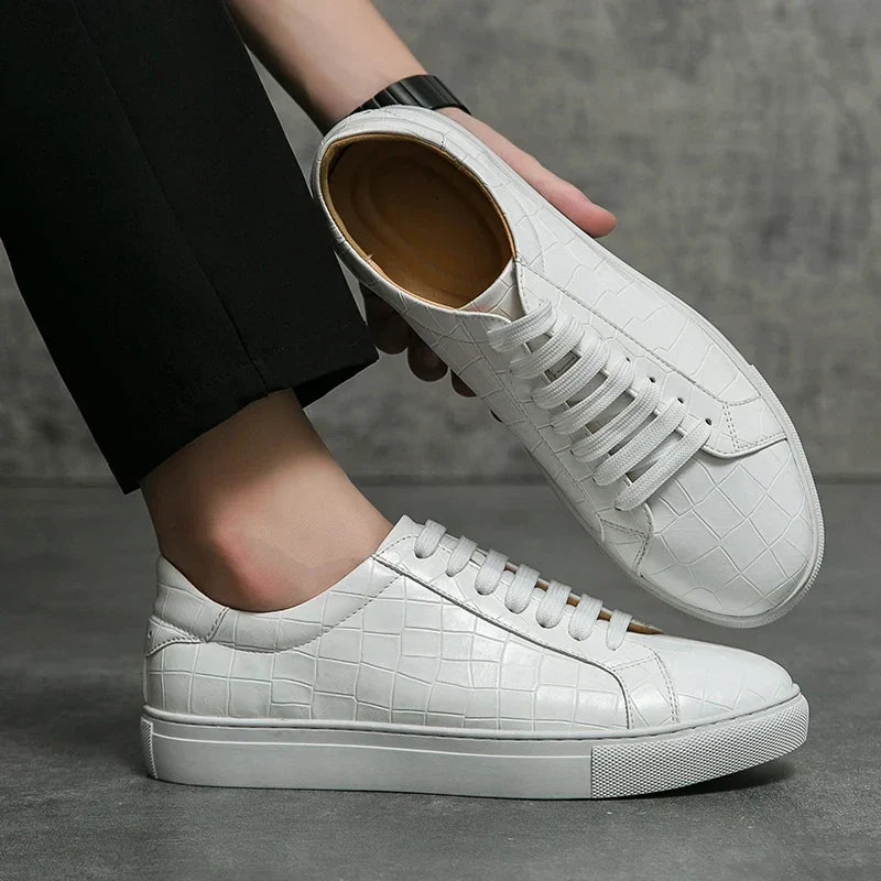 Men's Genuine Leather Croc Texture Low Top Sneakers